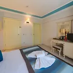 Viva Deluxe 3*